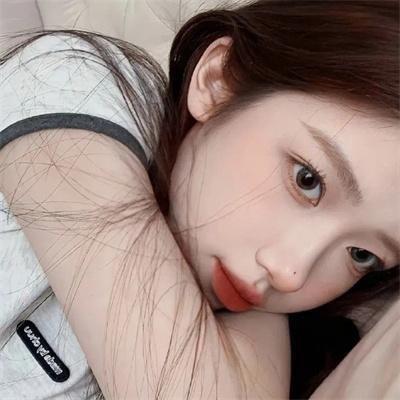 带摄影机的陌生人